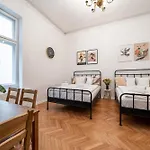 Kazimierz Pearl 公寓 *